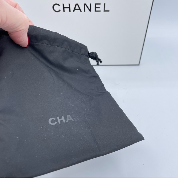 Chanel Box Set OS Black/White - Picture 9 of 15